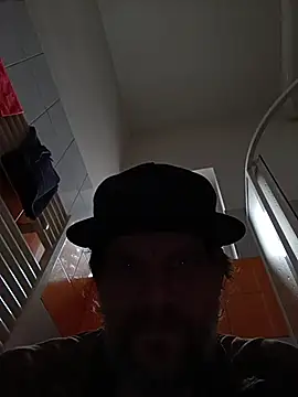 Snapshot of PM12345A chatting on January 14, 9:04 am PM12345A online show from January 14, 9:04 am