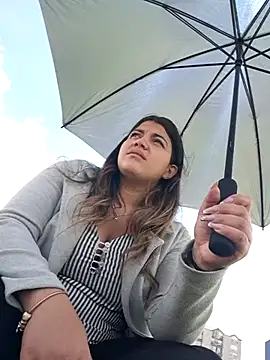 Snapshot of Ivy_enjoy chatting on February 25, 4:38 pm Ivy enjoy online show from February 25, 4:38 pm