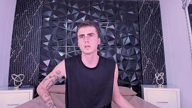 SpaceBoy1 online show from February 25, 8:51 pm