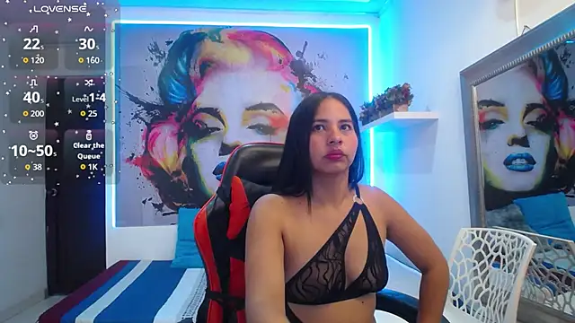 nicol ross19 online show from July 29, 7:23 pm