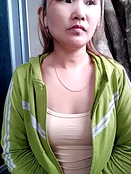 yula-bi online show from June 10, 2:12 am