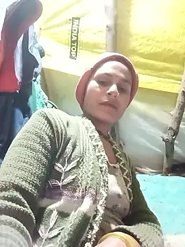 Cuty priti online show from January 9, 4:54 pm