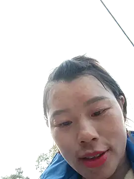 Snapshot of chloe-ri chatting on December 21, 6:20 am chloe-ri online show from December 21, 6:20 am