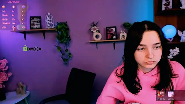 Snapshot of lole_ti chatting on April 6, 6:53 pm lole ti online show from April 6, 6:53 pm