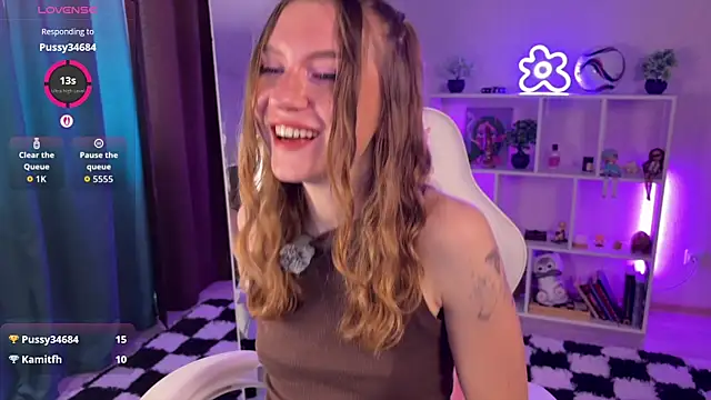 KellySunn online show from July 17, 8:10 am