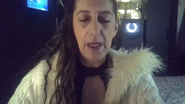 labelgecoquine online show from February 2, 10:17 pm