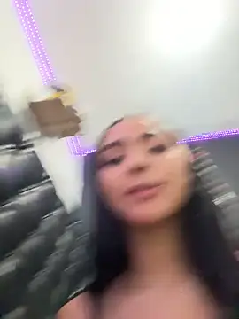 Snapshot of ManuelaEvans_ chatting on February 9, 9:52 pm ManuelaEvans online show from February 9, 9:52 pm