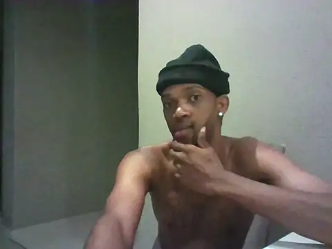 Snapshot of thomasmichael36_ chatting on March 27, 9:14 pm thomasmichael36 online show from March 27, 9:14 pm