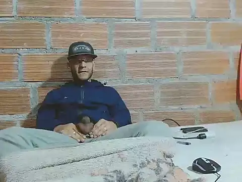 Alphamaster 92 online show from February 18, 11:17 am