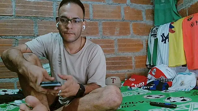 Alphamaster 92 online show from February 21, 3:40 am