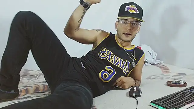 Alphamaster 92 online show from March 1, 4:58 am