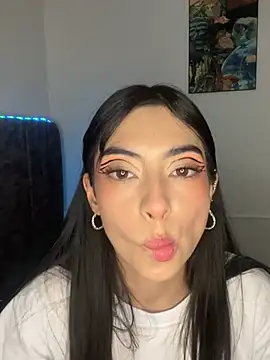 junorise23 online show from March 16, 3:56 am