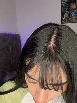 junorise23 online show from April 9, 6:19 am