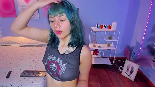 Snapshot of kyoto_Aoki chatting on February 6, 8:23 pm kyoto Aoki online show from February 6, 8:23 pm