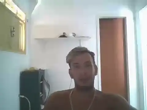 Snapshot of alpalo420 chatting on January 15, 3:16 pm alpalo420 online show from January 15, 3:16 pm