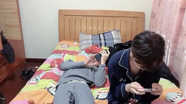 junnan001 online show from January 13, 2:33 pm