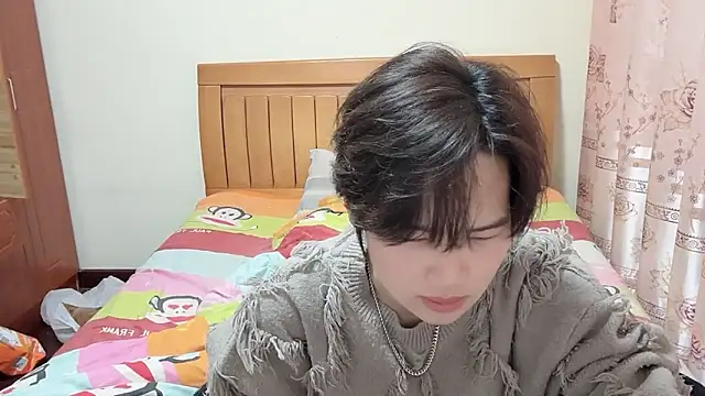 junnan001 online show from February 6, 2:31 pm