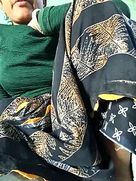 Snapshot of Madhu_cute chatting on March 2, 5:08 am Madhu cute online show from March 2, 5:08 am