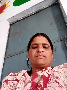 CUTE Ishpa online show from February 6, 5:01 am