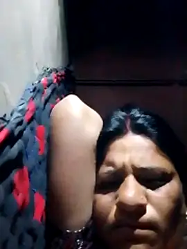 CUTE Ishpa online show from March 1, 8:11 pm