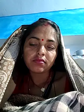Snapshot of Mahima_rani34 chatting on February 4, 12:16 am Mahima rani34 online show from February 4, 12:16 am