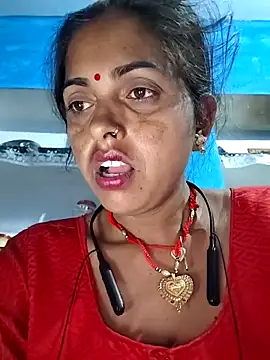 Snapshot of Mahima_rani34 chatting on February 14, 12:51 am Mahima rani34 online show from February 14, 12:51 am