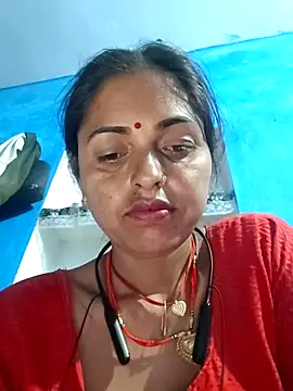 Snapshot of Mahima_rani34 chatting on February 18, 12:17 am Mahima rani34 online show from February 18, 12:17 am