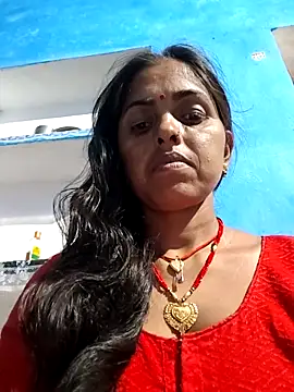 Snapshot of Mahima_rani34 chatting on February 23, 6:16 pm Mahima rani34 online show from February 23, 6:16 pm