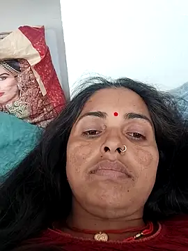 Snapshot of Mahima_rani34 chatting on March 2, 8:32 am Mahima rani34 online show from March 2, 8:32 am