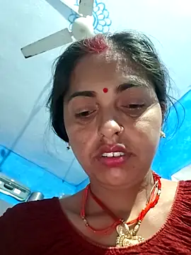 Snapshot of Mahima_rani34 chatting on March 2, 11:22 pm Mahima rani34 online show from March 2, 11:22 pm