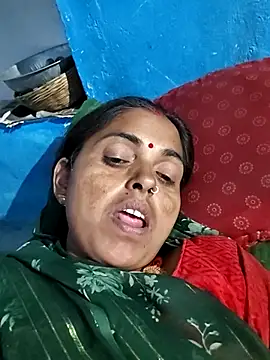 Snapshot of Mahima_rani34 chatting on March 18, 6:22 pm Mahima rani34 online show from March 18, 6:22 pm