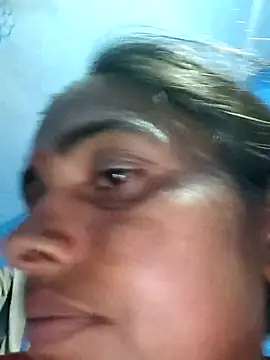 Snapshot of Mahima_rani34 chatting on March 22, 4:32 pm Mahima rani34 online show from March 22, 4:32 pm