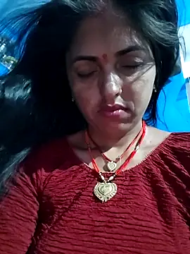 Snapshot of Mahima_rani34 chatting on March 27, 11:48 pm Mahima rani34 online show from March 27, 11:48 pm