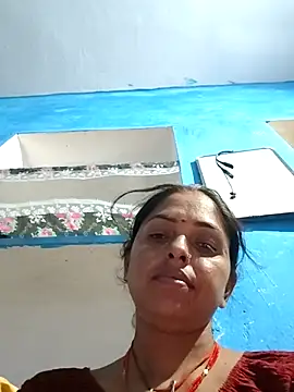 Snapshot of Mahima_rani34 chatting on May 2, 8:03 pm Mahima rani34 online show from May 2, 8:03 pm