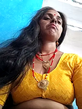 Snapshot of Mahima_rani34 chatting on May 5, 7:16 am Mahima rani34 online show from May 5, 7:16 am