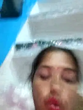 Snapshot of Mahima_rani34 chatting on May 12, 9:45 pm Mahima rani34 online show from May 12, 9:45 pm