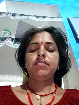 Snapshot of Mahima_rani34 chatting on May 18, 10:15 pm Mahima rani34 online show from May 18, 10:15 pm