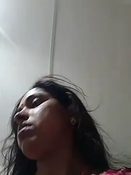 Snapshot of Mahima_rani34 chatting on May 28, 9:45 pm Mahima rani34 online show from May 28, 9:45 pm