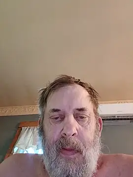 FragrantToe529 online show from May 20, 1:39 pm