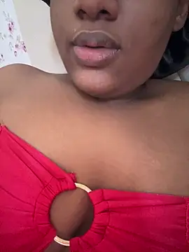 Snapshot of amorasecy chatting on July 13, 1:14 pm amorasecy online show from July 13, 1:14 pm