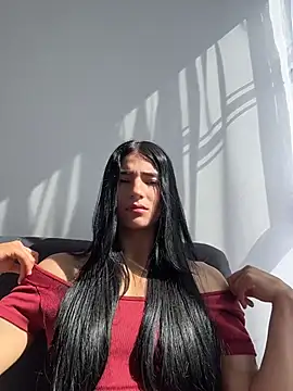 Snapshot of Ema_Rose_ chatting on July 7, 8:13 pm Ema Rose online show from July 7, 8:13 pm
