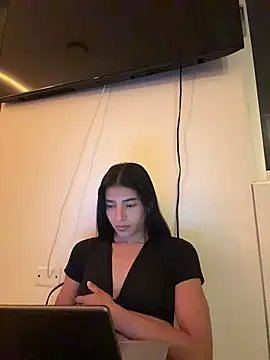 Snapshot of Ema_Rose_ chatting on July 30, 4:55 am Ema Rose online show from July 30, 4:55 am