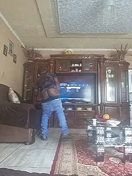 Snapshot of yourburget chatting on January 19, 12:31 pm yourburget online show from January 19, 12:31 pm