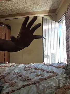 Snapshot of yourburget chatting on February 2, 9:19 am yourburget online show from February 2, 9:19 am