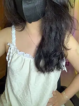 Sofiababy22 online show from April 1, 3:53 pm