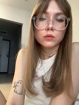 Lilpiks online show from January 7, 6:05 am