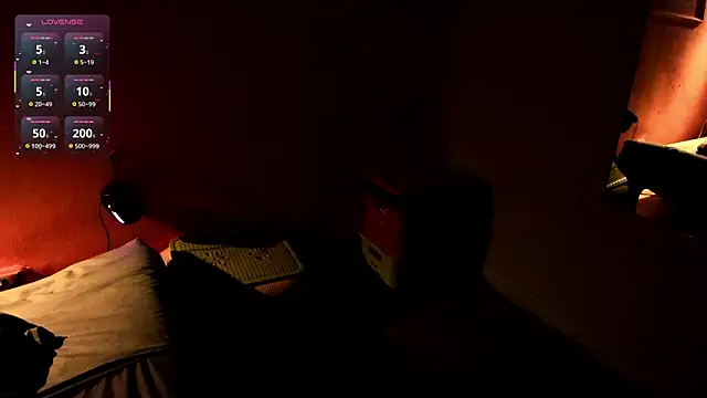 Snapshot of CURLY_LATINA_ chatting on February 16, 2:51 am CURLY LATINA online show from February 16, 2:51 am