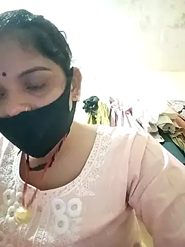 Snapshot of Krishna_pal chatting on July 31, 4:17 pm Krishna pal online show from July 31, 4:17 pm