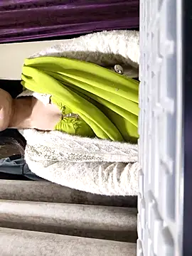 Priya-Sarma online show from February 4, 9:09 pm