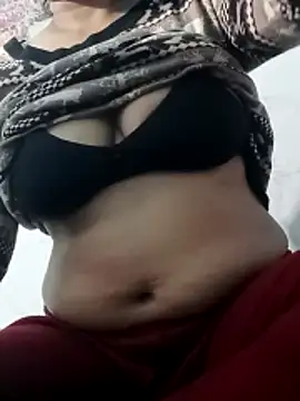 ritu7755 online show from February 9, 11:03 am